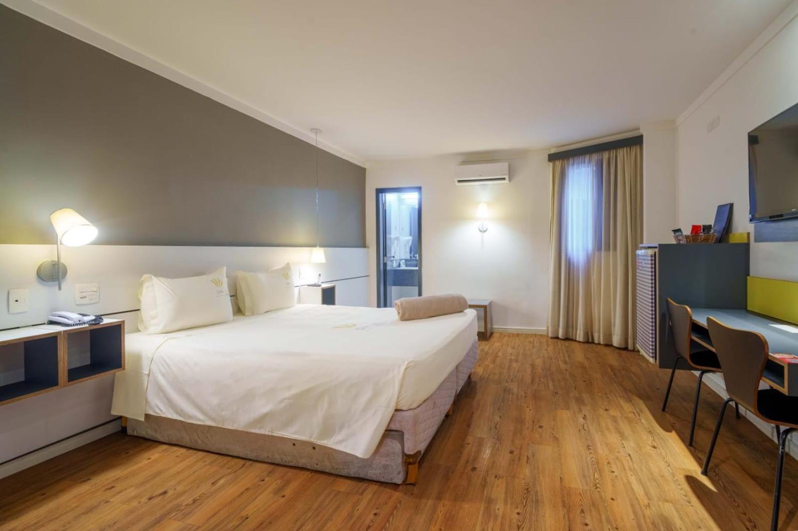 Uniclass Hotel Pinheiros San Paolo Esterno foto