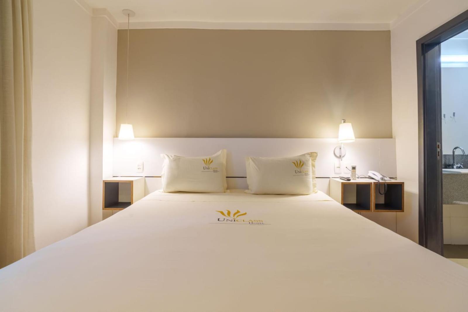 Uniclass Hotel Pinheiros San Paolo Esterno foto